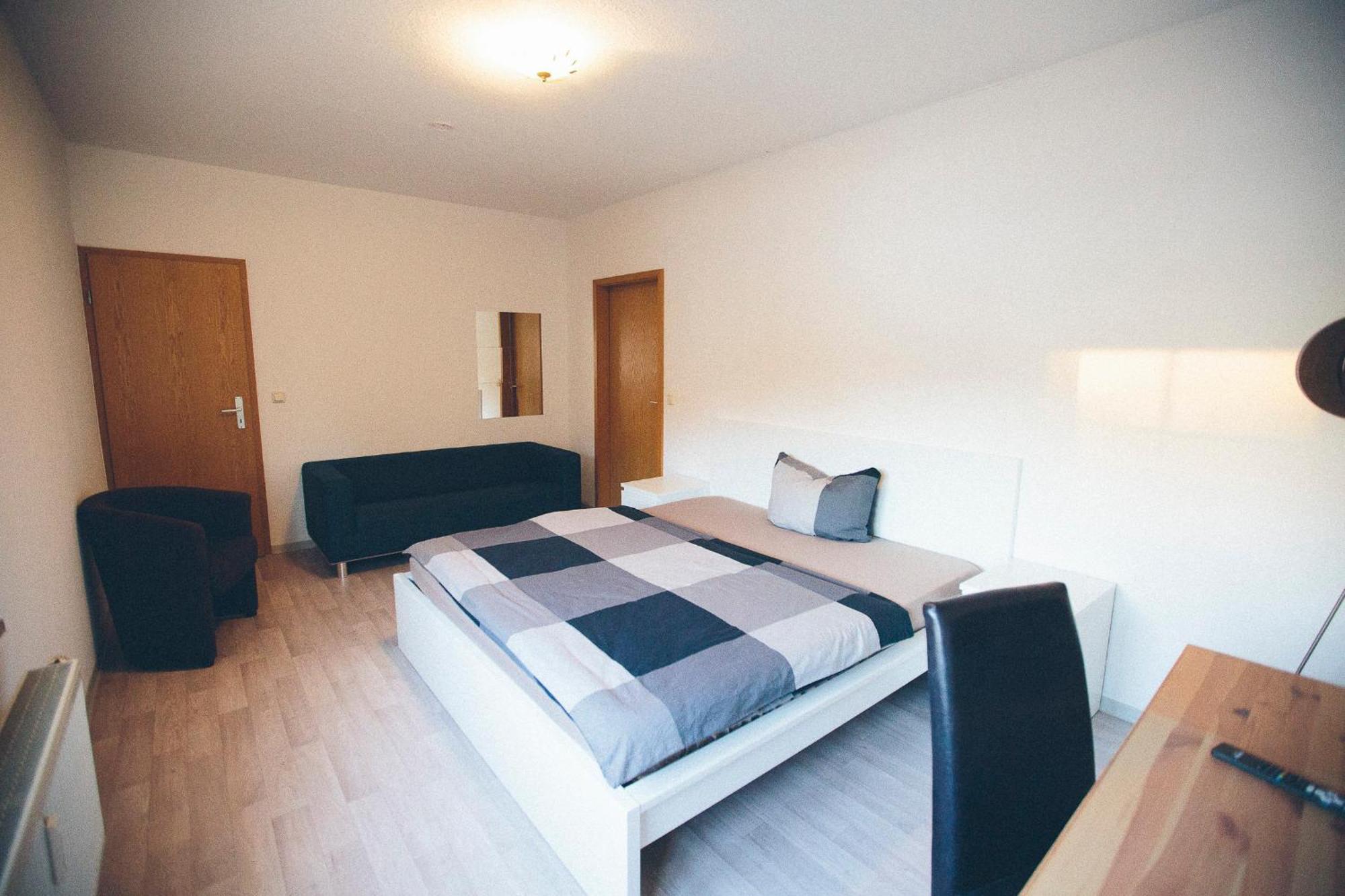 Whirlpool, Fußbodenheizung, Nintendo NES, Netflix, Wintergarten&Workspace Rudolstadt Exterior foto