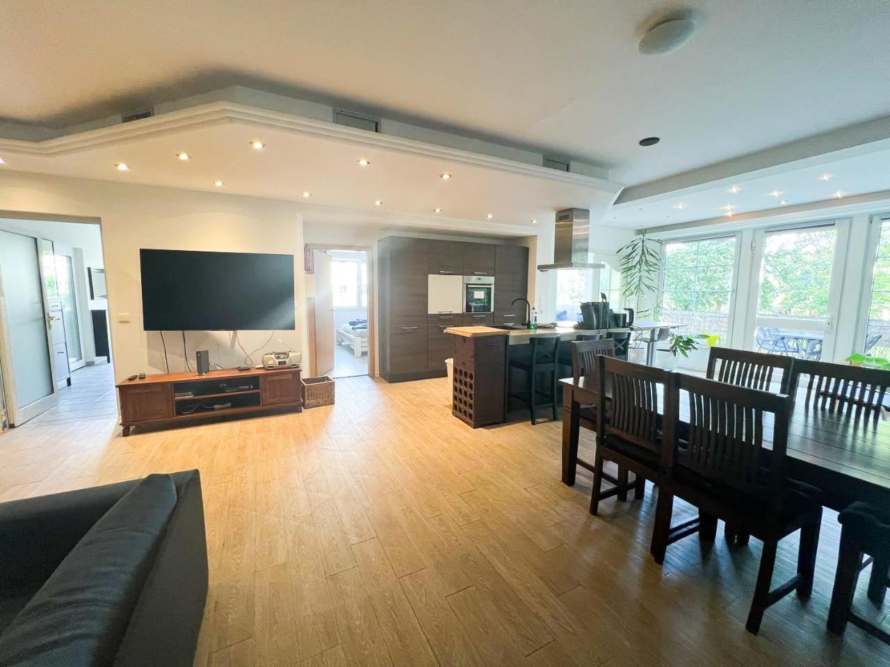 Whirlpool, Fußbodenheizung, Nintendo NES, Netflix, Wintergarten&Workspace Rudolstadt Exterior foto